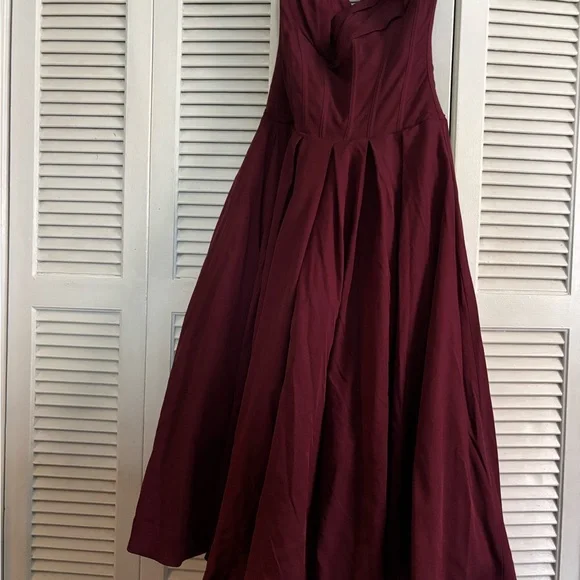House of CB LADY Wine Strapless Midi Dress - Picture 3 of 4